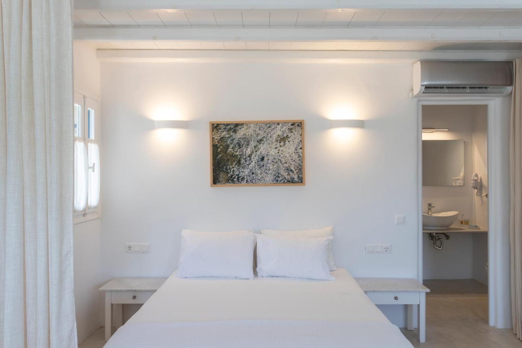 K Homes-Family Stone Suite Tínos Eksteriør bilde